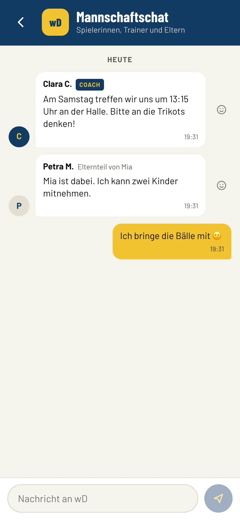 Mannschaftschat mit Trainerin, Mutter und Spielerin
